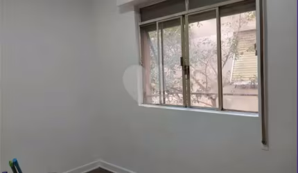 Casa com 4 quartos à venda em Bela Vista - SP