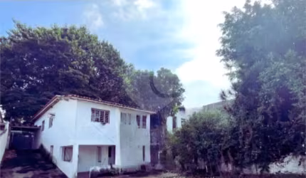 Casa com 5 quartos à venda em Jabaquara - SP