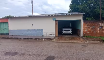Casa com 3 quartos, linda, com lote de 360 metros quadrados