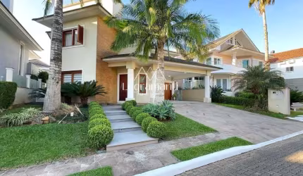 Casa em Condomínio à Venda em Canoas