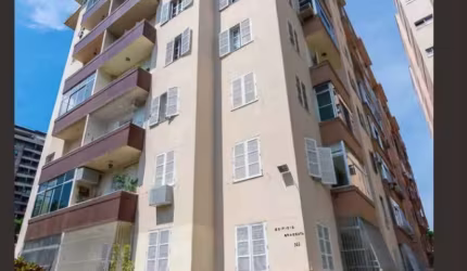 Melhor ponto de São Domingos,  apartamento com dois dormitórios,  sendo outro reversível  com banheiro., varanda, super claro ,  portaria 24h,  próximo ao  Campus da uff,  shopping,  Barcas.