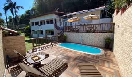 Pousada à Venda em Boiçucanga - SP!