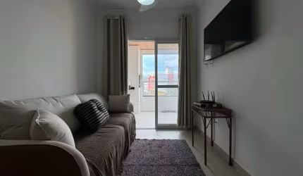 Apartamento mobiliado na Praia das Toninhas