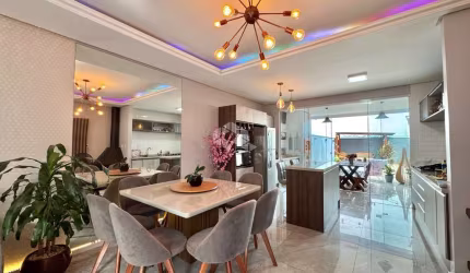 Casa com 3 quartos à venda na Rua das Camélias, 435, Igara, Canoas por R$ 1.199.000