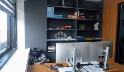 Sala comercial à venda na Avenida Getúlio Vargas, 4831, Marechal Rondon, Canoas por R$ 361.000