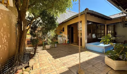 Casa com 4 quartos à venda na Rua da Felicidade, 123, Estância Velha, Canoas por R$ 550.000