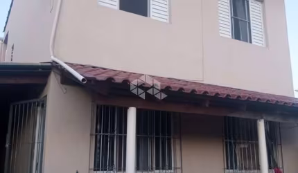 Casa com 2 quartos à venda na Colômbia, 150, Niterói, Canoas por R$ 330.000