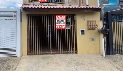 Sobrado /casa, Tatuquara: 2 qts, 2 gar, churras, 279.000 - Use carta, carro, apto e passível de FGTS e financiamento