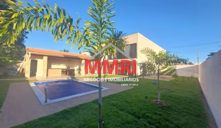 Imperdível Chácara com piscina no Village Araçoiaba: 800m²! Venha conferir