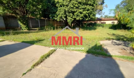 Chácara de 3.000m² à venda em Araçoiaba da Serra-SP com 4 quartos