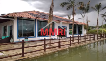 Fazenda à venda no Brasil, Uberlândia , 37 m2 por R$ 30.502.884