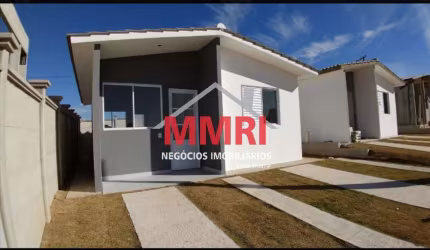 Casa em Condomínio à venda em Salto de Pirapora-SP po R$200.000,00!!! ACEITA FINANCIAMENTO