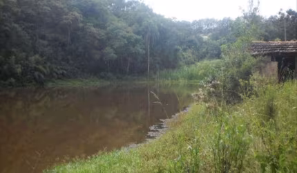 Sítio á venda na região rural de Pilar do Sul/SP