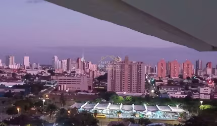 Apartamento à venda, 3 quartos, 1 suíte, 3 vagas livres, Roosevelt - Uberlândia