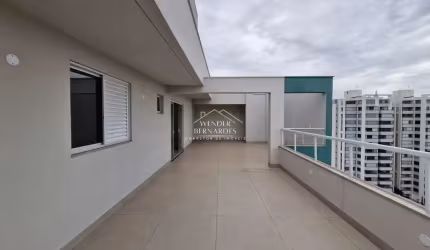 Cobertura à venda, 4 quartos, 1 suíte, 210m², 2 vagas, SARAIVA - UBERLANDIA/MG
