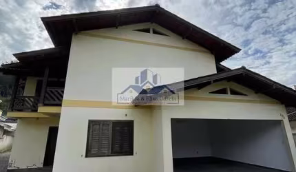 Casa para alugar no bairro S Pedro - Brusque/SC