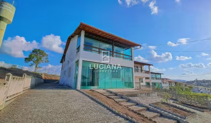 4 Suítes! Ótima casa para venda em condomínio - Gravatá/PE!