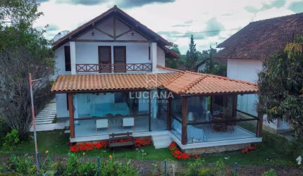 Vista para o lago! Casa com 5 suítes em condomínio - Gravatá/PE