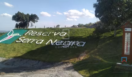 Lançamento em Serra Negra! Lote em Condomínio com opção de Financiamento