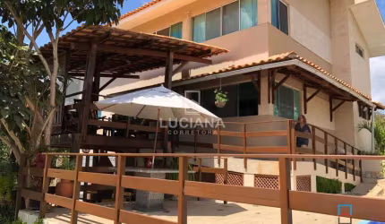 Belíssima Casa Dento do Hotel Portal de Gravatá