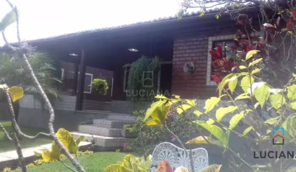 Casa com 4 quartos Condomínio a 400m da BR