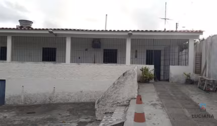 Casa Para Venda e Locação em Gravatá