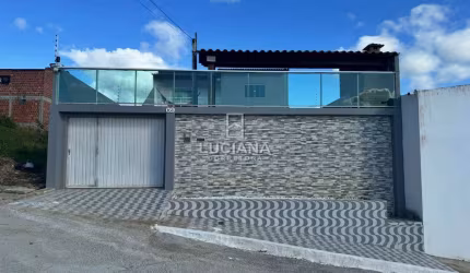 Sua Casa com Piscina e Salão em excelente localização em Gravatá/PE!