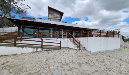 Vista Incrível! Casa com 3 Suítes em Condomínio Country - Gravatá/PE