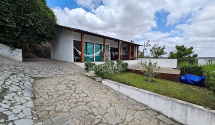 4 Suítes! Casa em Condomínio estilo Country para venda - Gravatá/PE