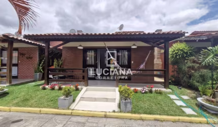 CHALÉ EM CONDOMÍNIO DE ALTO PADRÃO