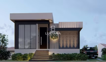 CASA EM CONDOMÍNIO AS MARGENS DA BR232 COM 472m²