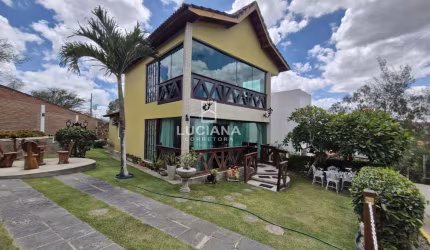 5 Minutos do Centro da Cidade! Casa com 3 Quartos em Condomínio em Gravatá/PE