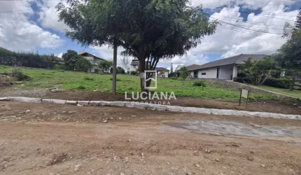 TERRENO À VENDA EM CONDOMÍNIO ALTO PADRÃO / Gravatá-PE