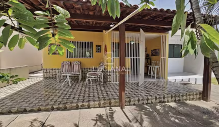 Ótima Localização! Casa com 2 Quartos em Residencial perto do Centro - Gravatá