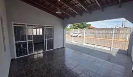 Vendoi Casa 4 Quartos Bairro Canelas Na Rua Veuo de Noiva em Várzea Grande