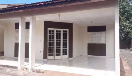 Vendo Casa em Várzea Grande (jardim Eldorado / Marajoara) 