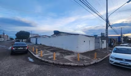 Casa de Esquina Ponto Comercial CPA I