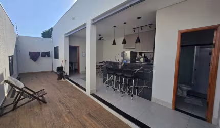 Linda Casa Cidade Alta ao lado da Arena Pantanal excelente localização em Cuiabá.