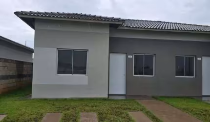 Alugo Casa nova 2/4 sendo 1 suíte Condomínio Origem do Sol