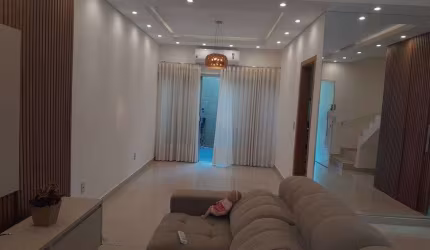 Sobrado 3/4 Condomonio Jardim Mariana 144m² em Cuiabá