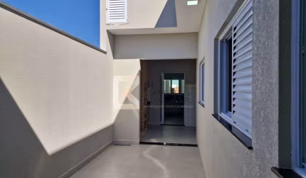Linda Casa Térrea à Venda no Parque Barnabé, Indaiatuba - SP
