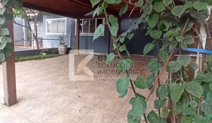 Casa 2 dormitórios à venda R$ 640 .000,00 e locação R$ 2.800,00, 125 m² de terreno e 70 m² de área