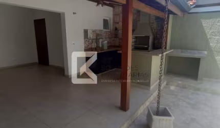 Sobrado à venda, são 3 dormitórios sendo 1 suíte - 170 m de area construída - Parque São Lourenço,
