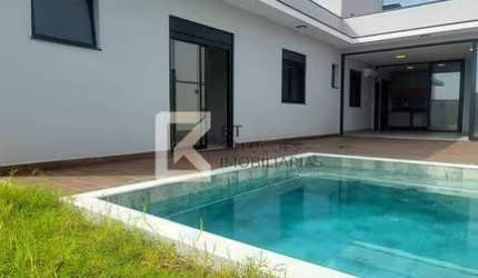 Casa à venda (Recém Construída), com piscina e jardim, Residencial Piemonte, Jardim Panorama, Indai