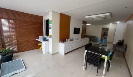 Apartamento - 4 quartos, 2 suítes - Itapuã - Vila Velha/ES