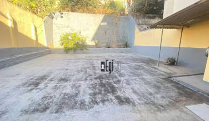 Casa com 4 dormitórios à venda, 305 m² por R$ 550.000,00 - Bairu - Juiz de Fora/MG