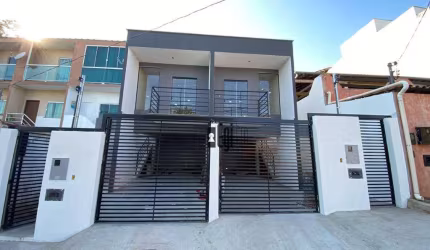 Casa com 2 dormitórios à venda por R$ 330.000,00 - Santa Isabel - Juiz de Fora/MG