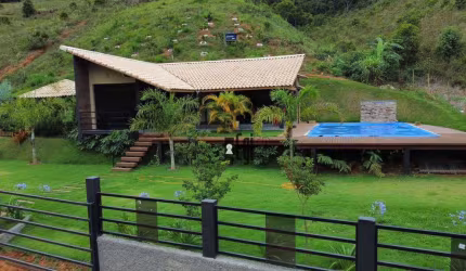Chácara com 2 dormitórios à venda, 2200 m² por R$ 500.000,00 - Zona Rural - Juiz de Fora/MG