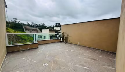 Casa com 2 dormitórios à venda por R$ 420.000 - Cerâmica - Juiz de Fora/MG