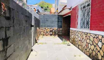 Terreno à venda, 339 m² por R$ 450.000,00 - São Mateus - Juiz de Fora/MG
